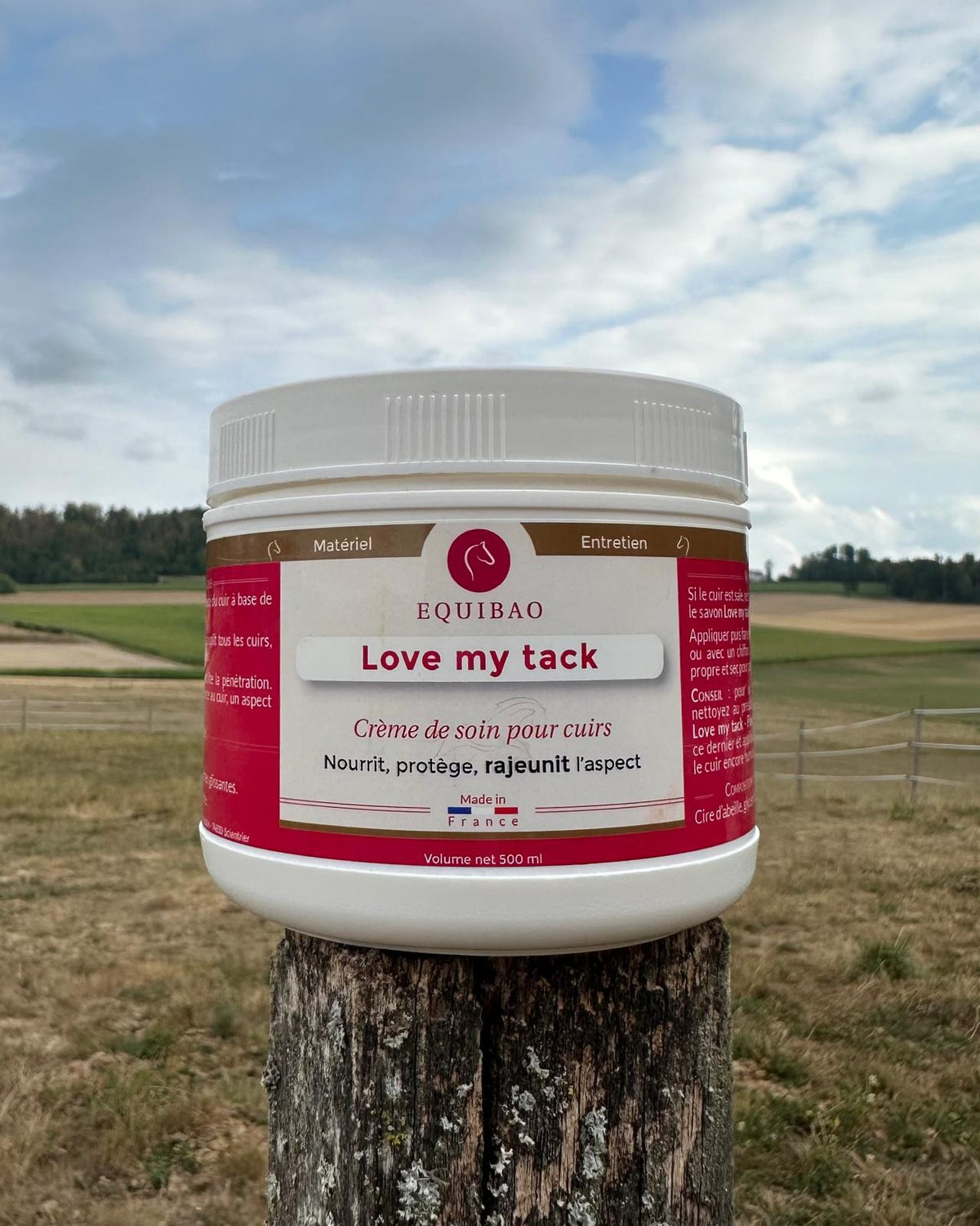 Love my tack crème Equibao
